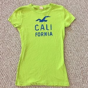 Hollister Graphic Tee